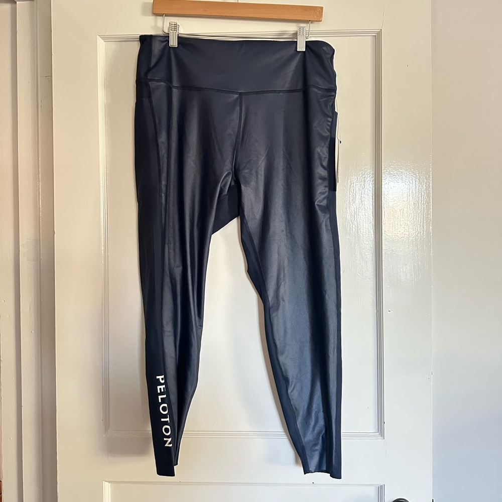 NWT Peloton Cadent Navy High Rise Leggings